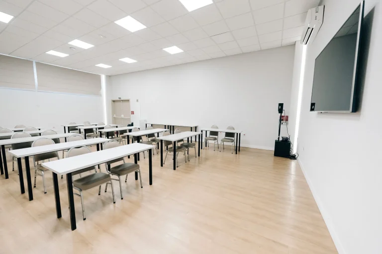 Sala 2 - Formato Escolar ....